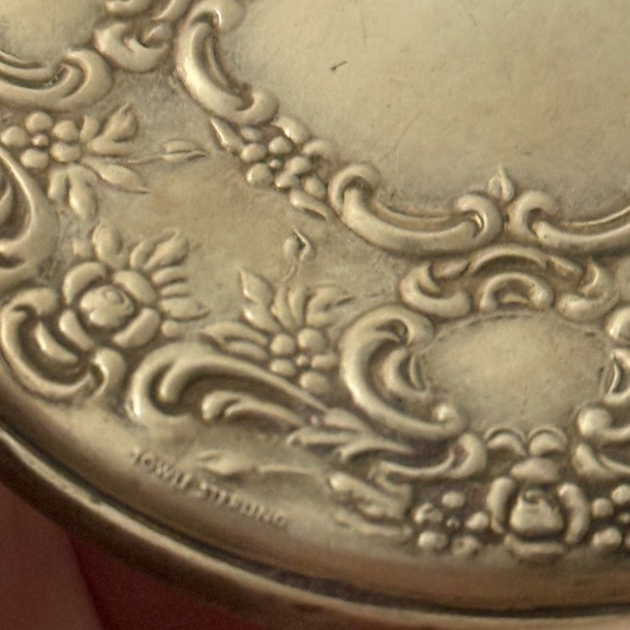 Antique sterling silver repousse gilded age purse mirror - Picture 4 of 5